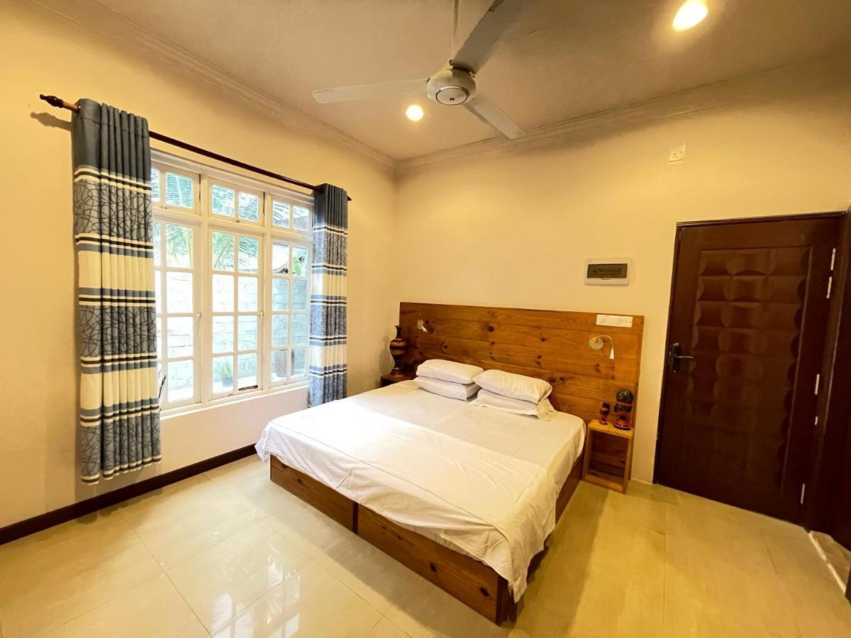 Orimas Retreat Hotell Thulusdhoo Eksteriør bilde
