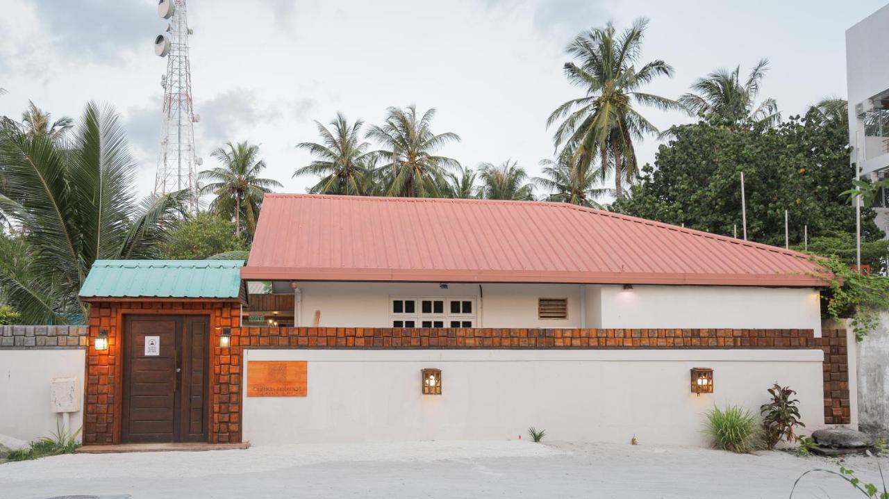 Orimas Retreat Hotell Thulusdhoo Eksteriør bilde
