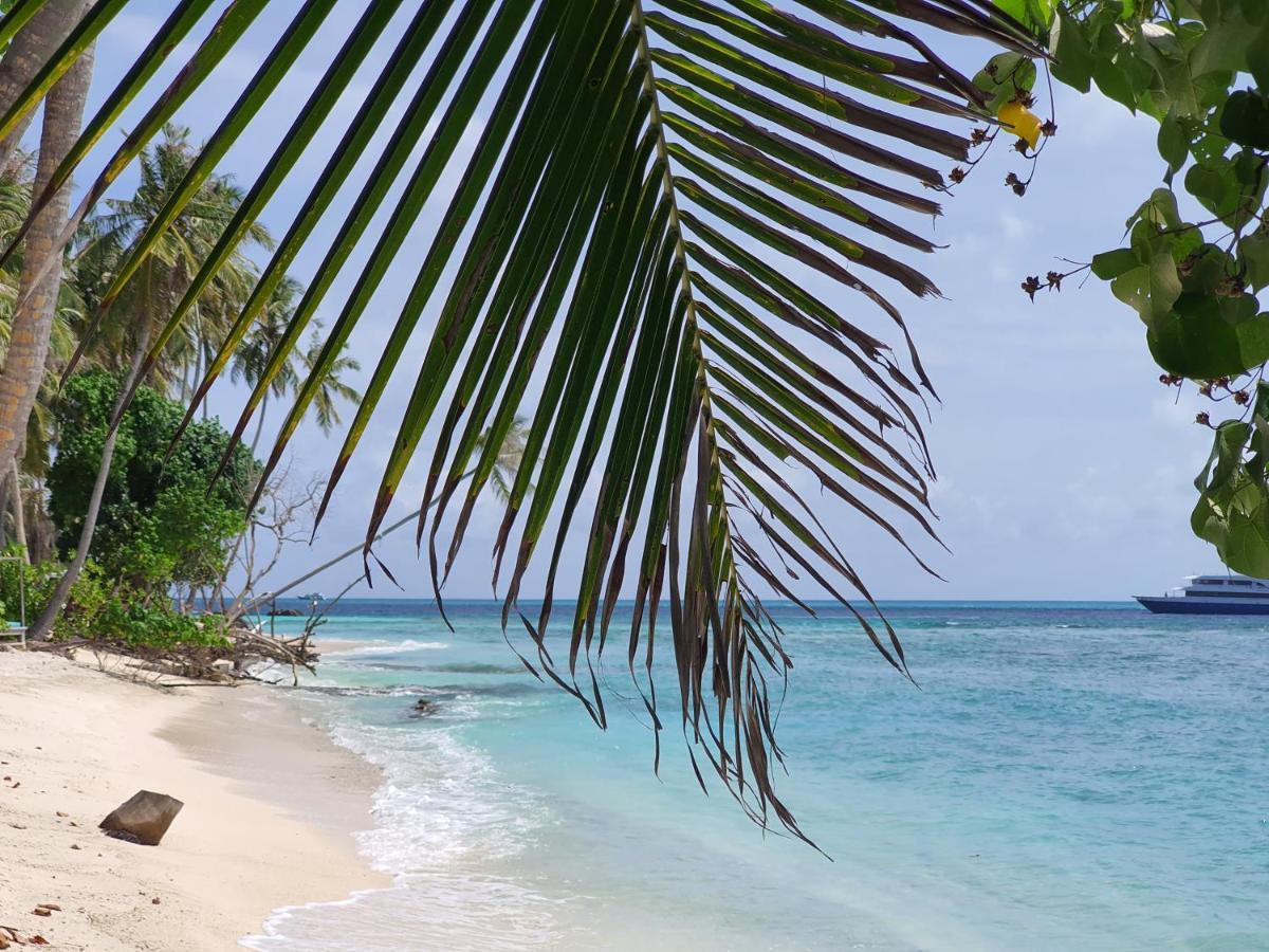 Orimas Retreat Hotell Thulusdhoo Eksteriør bilde