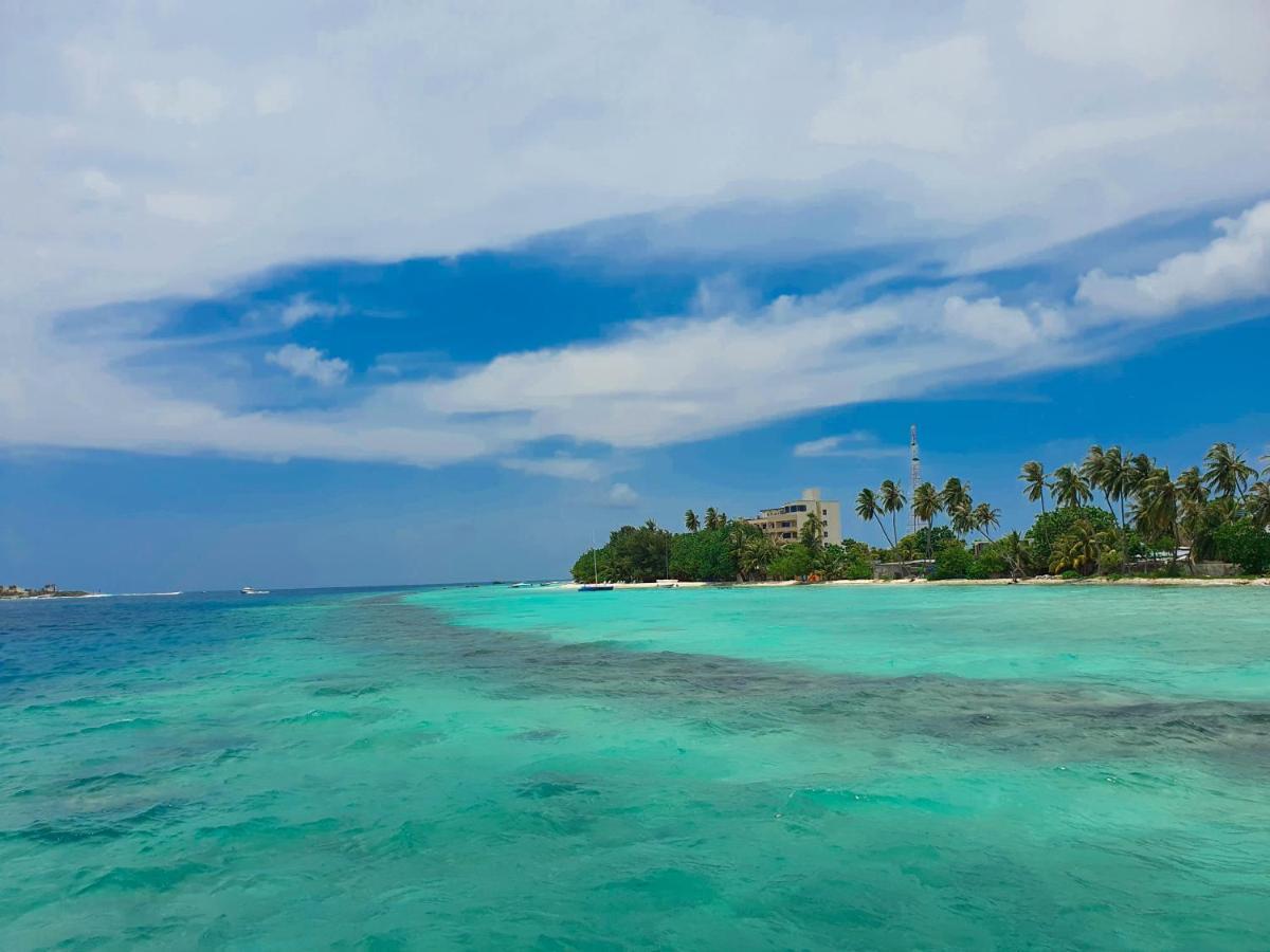 Orimas Retreat Hotell Thulusdhoo Eksteriør bilde